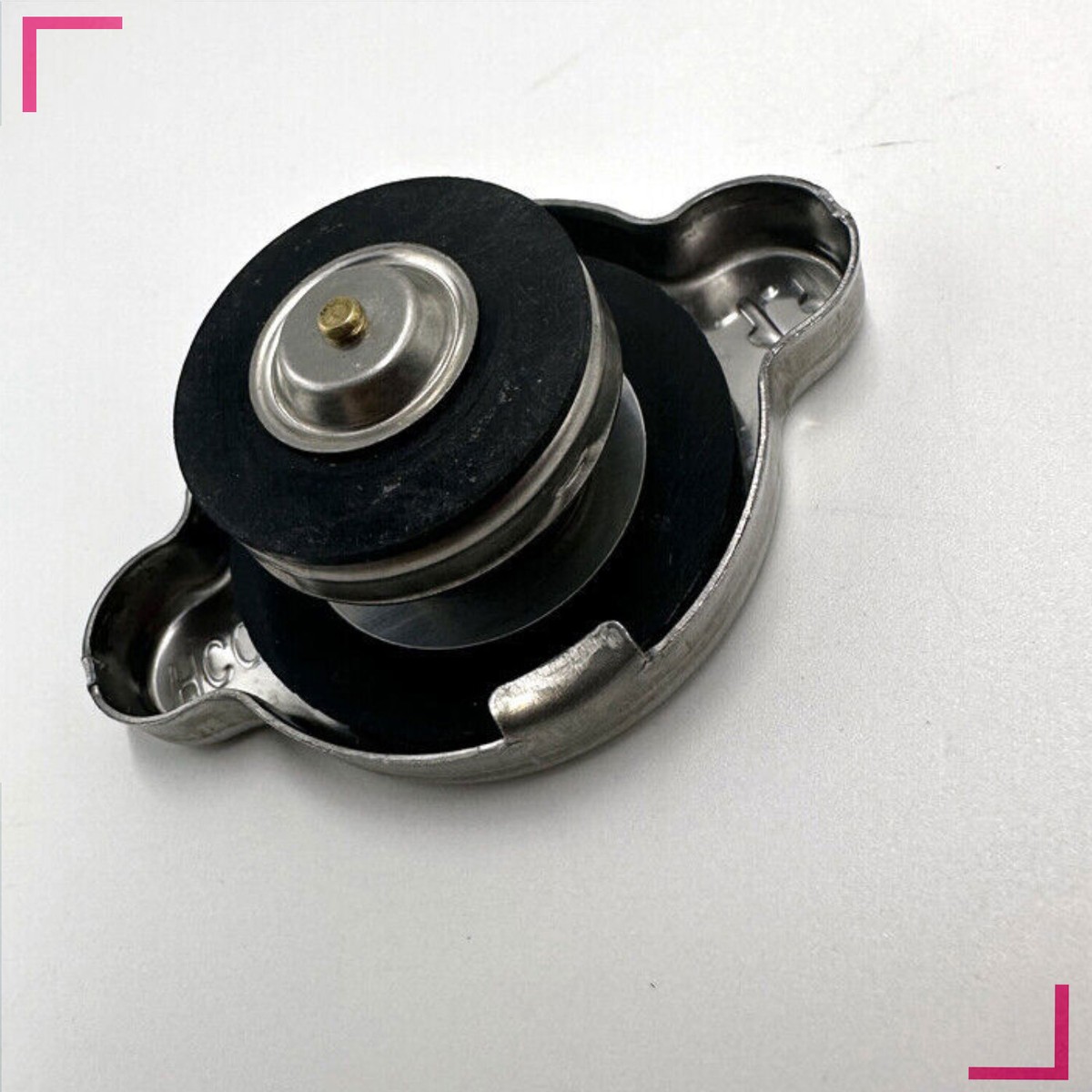 NEW Genuine Radiator Cap OEM# 253303K000 For for 1999-2013 Hyundai