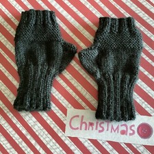 FINGERLESS GLOVES  WRIST WARMER / TEXTING GLOVES /GAMING GLOVES /NEW HAND-KNIT