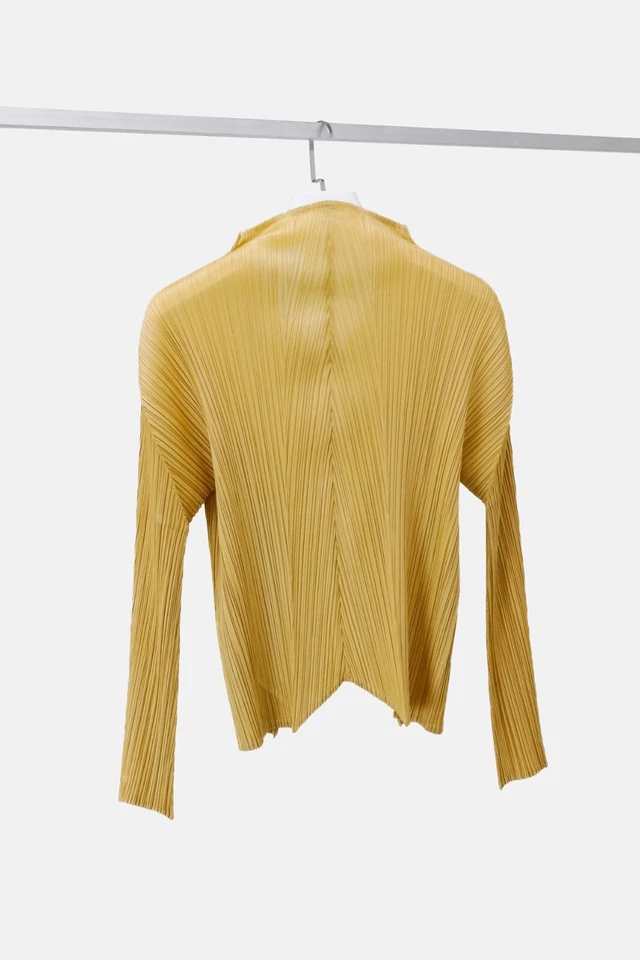 STUNNING!! Issey Miyake Pleats Please Single Tan Button Jacket, SIZE JP5 - Image 2 of 4