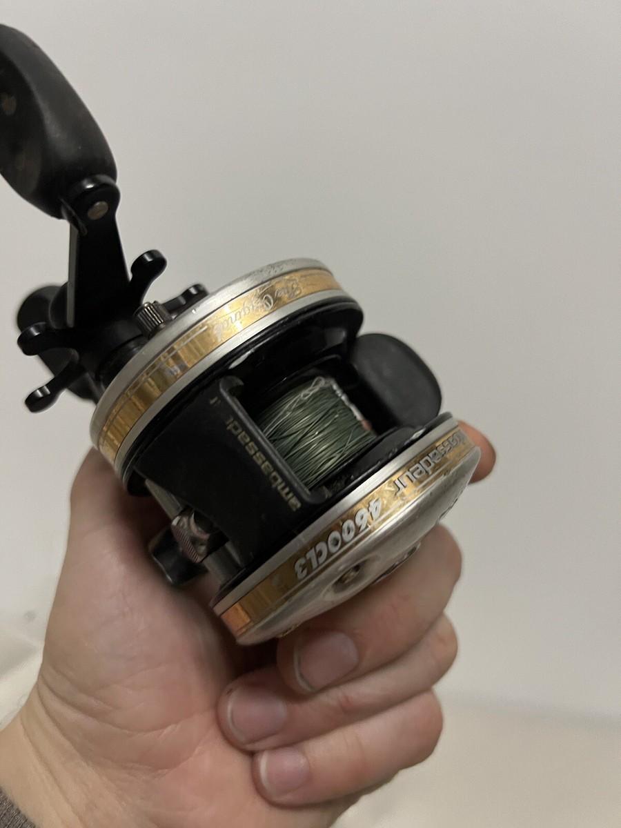 Abu Garcia Ambassadeur 4600CL3 Bait Casting Spin Fishing