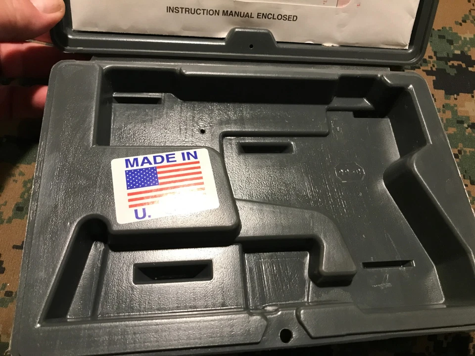 Factory Ruger Pistol Box and Manual 1995 - Image 4 of 4
