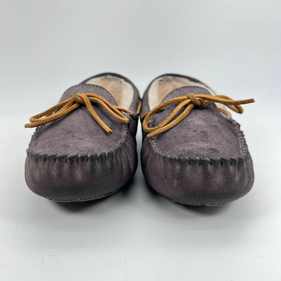 UGG Dakota Women Size 7 Moccasin Slippers Suede Gray Slip On Sheepskin - Image 2 of 4
