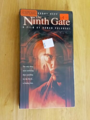 Sealed VHS The Ninth Gate Johnny Depp Polanski 2000 New Devil Gothic Thriller SA - Zdjęcie 1 z 4