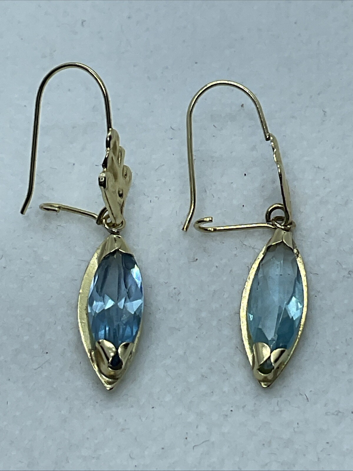 CUTE Solid 14K Yellow Gold Blue Simulated Stone D… - image 9