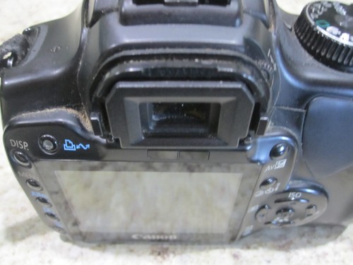 Canon EOS Rebel XTi DS126151 Digital SLR Camera - Tested - lens, bag, etc. - Picture 10 of 24