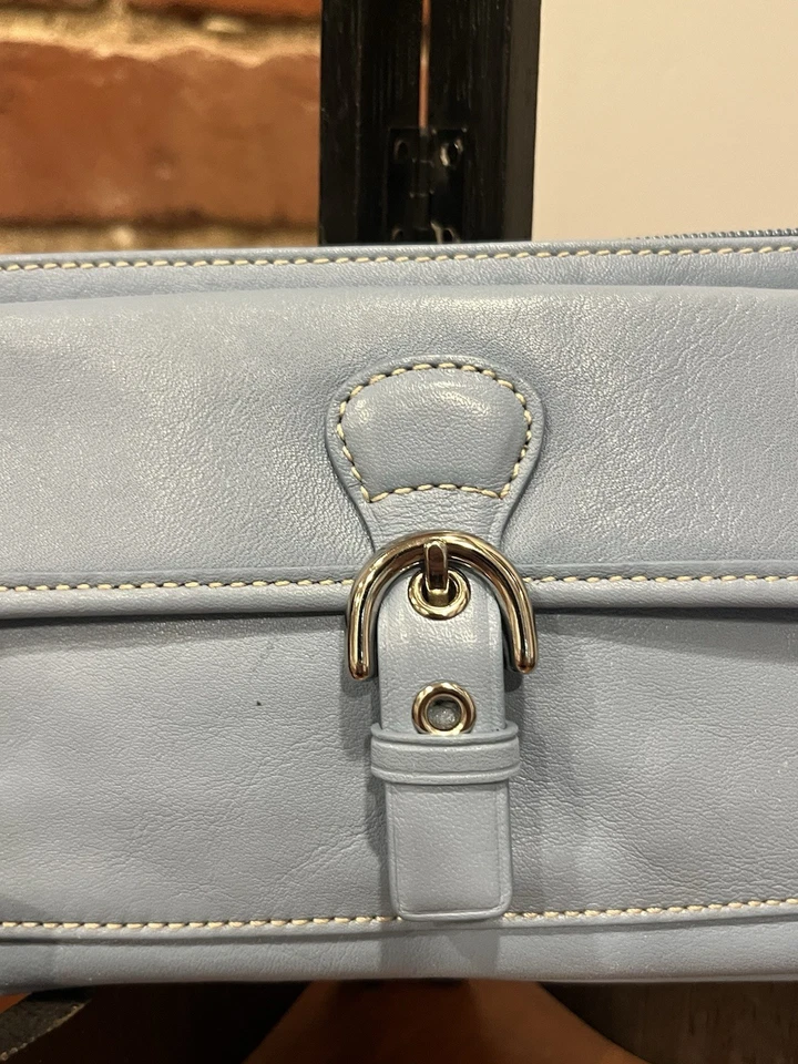 Coach Legacy Blue Leather Buckle Y2K Wristlet Clutch Wallet Zip Silver Hardware - Image 3 of 4