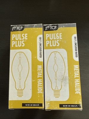 NEW x2 TCP 46136 ED17 Metal Halide Pulse Plus Light Lamp Bulb *Free shipping*