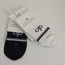 ALO Yoga Unisex Half-Crew Socks   Black  White 2-Pack Size S