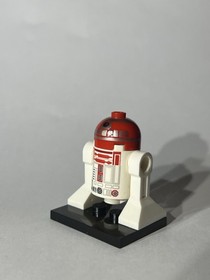 LEGO Star Wars Astromech Droid R4-P22 (Q7-Series) Minifigure &ndash; Genuine LEGO