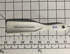Old Fashion Shoe makers SAS shoe horn B237