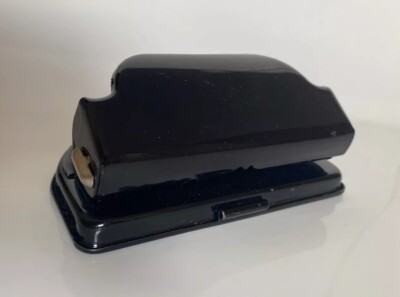 Locher Comet M06/I schwarz 10,5x5,5 cm Blech Metall Büro DDR 50 Jahre vintage