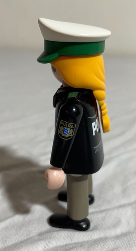 Playmobil Polizei Figuren Set - 5 Polizistinnen + 4 Polizisten + Zubehör - Bild 14 von 24