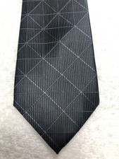 VAN HEUSEN MENS TIE BLACK WITH WHITE 3 X 59 NWT