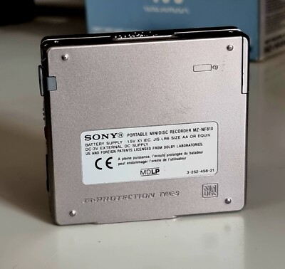 New Sony Walkman MZ-NF810 Net MD/Radio Discman Recorder Boxed +