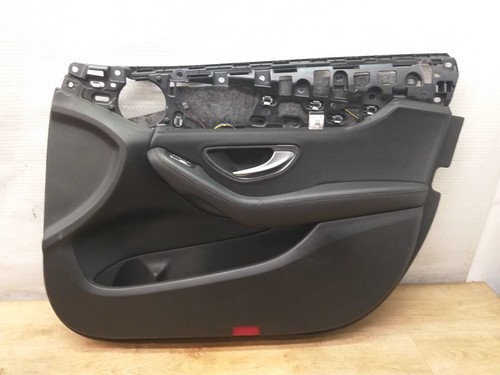 Mercedes W205 Avantgarde Türverkleidung Leder Schwarz Vorne Rechts A2057200270