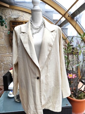 Pretty little Thing Blazer Jacke Weste Mantel M L 40 42 Oversize Top ungetragen