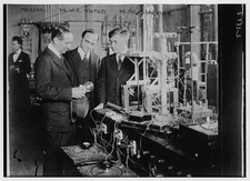 New York Guglielmo Marconi Willis R. Whitney Irving Langmuir 1922 GE Lab