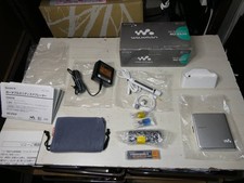 SONY MZ-E630 MDLP Portable MiniDisc Player Walkman Tested Near Mint Silver