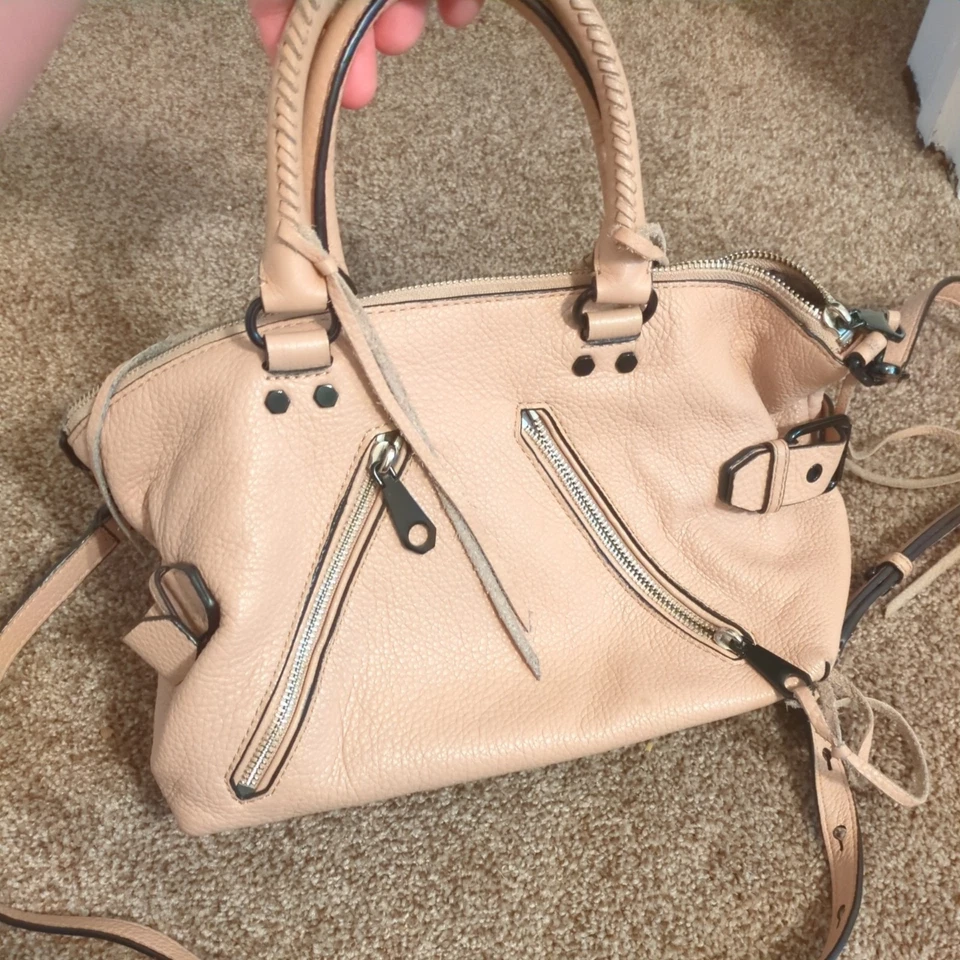 Cartera de moto Rebecca Minkoff rosa polvoriento Foto 3 de 4