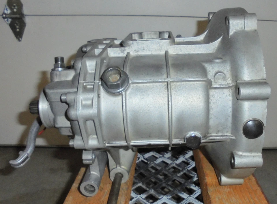 Moto Guzzi transmisión de 5 velocidades remanufacturada Foto 2 de 4