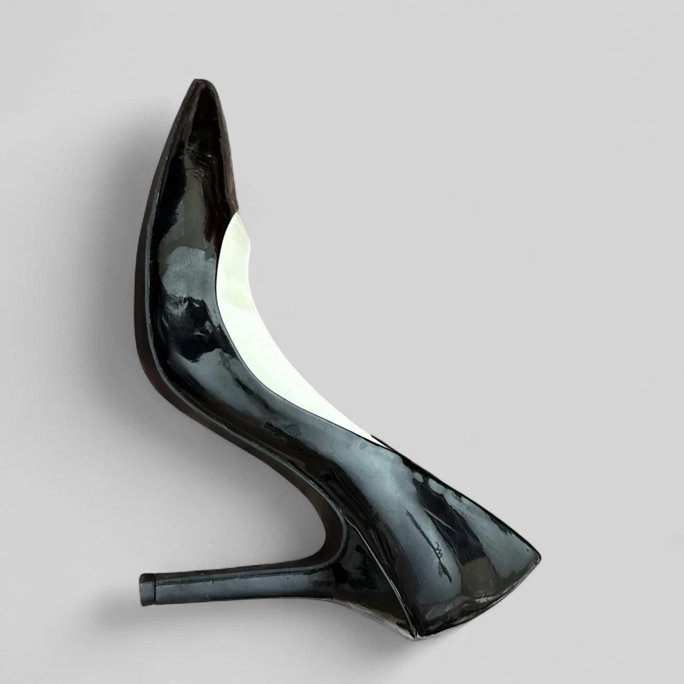 BCBG Cruella deVil Hollywood гламурный шик черный и белый патент шпилька каблук насосы 6 - Изображение 2 из 4