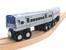 Munipals Wooden Subway Train Car Set NYC Metro North M7-2 car set New In Box