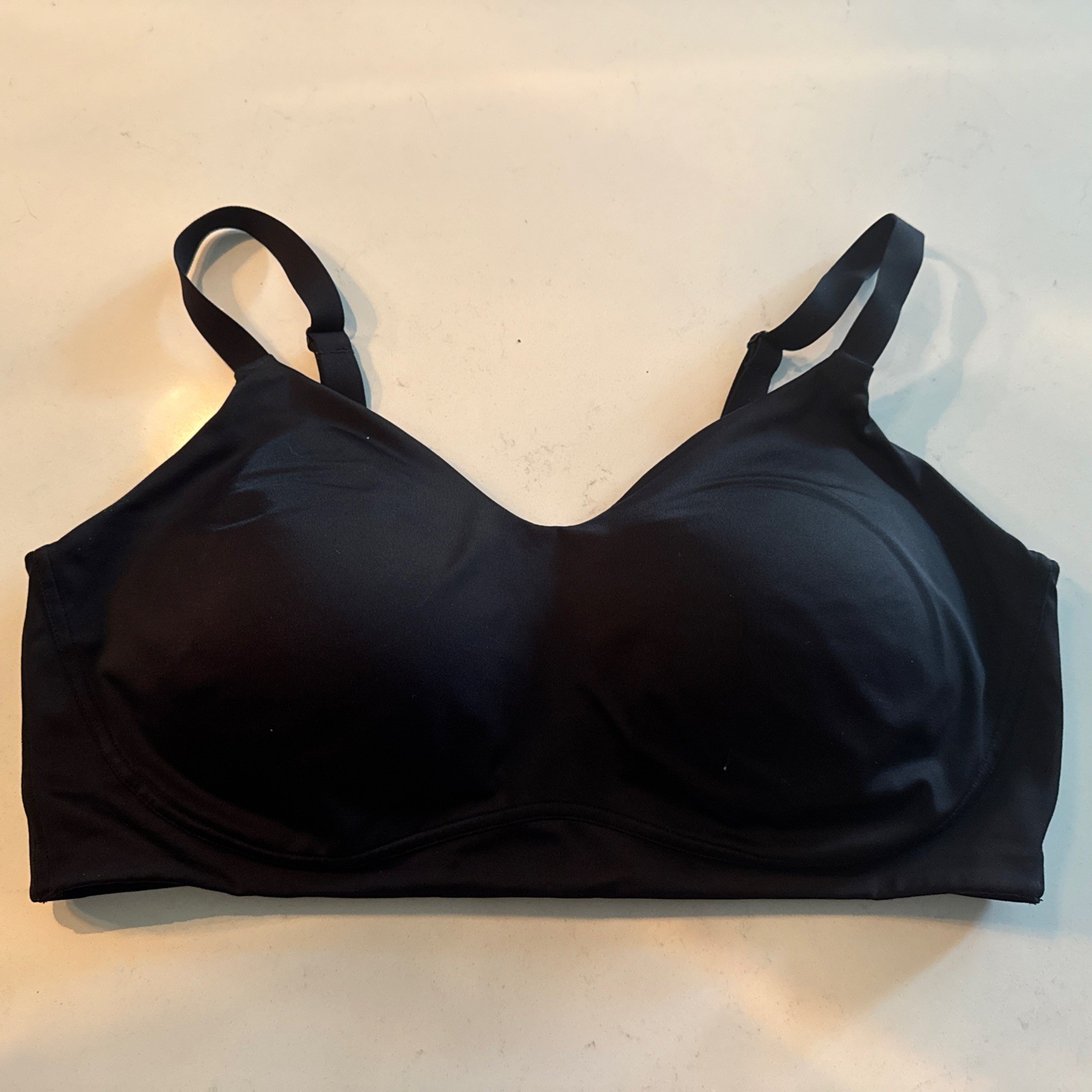 Vanity Fair 72118 XL Beauty Back Simple Sizing Wireless Bra Lightly Lined Black