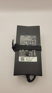 Dell LA130PM121 0HG5D1 Laptop Ladegerät 19,5V 6,7A 130W mit UK Stecker