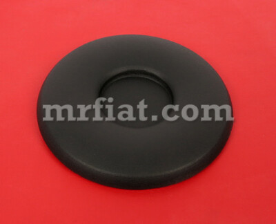 Mercedes W111 W112 220 S SE 250 S SE 230 S 280 SE 300 SE Black Horn Pad New