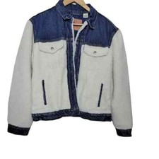 Levi's Premium Ex-boyfriend Sherpa Trucker Jean jacket women's Medium
