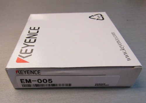 1PC Keyence EM-005 Proximity Sensor Switch EM005 New In Box One Year Warranty # - Foto 1 di 2