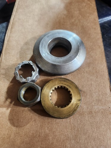 Volvo Penta SX SX-M Stern Drive PROP NUT 3850984 With Spacer And Spline Washer