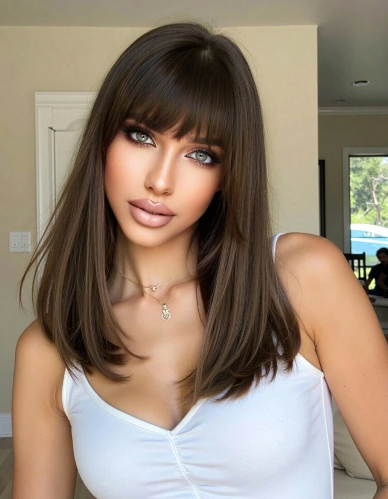 Perruque femme brune courte 40cm : kit complet coiffure cheveux synthétiques effet naturel