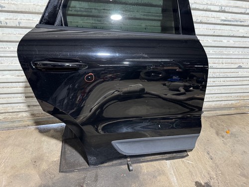 15-23 PORSCHE MACAN REAR RIGHT DOOR SHELL w/ GLASS, HANDLE, TRIM OEM - Picture 4 of 11