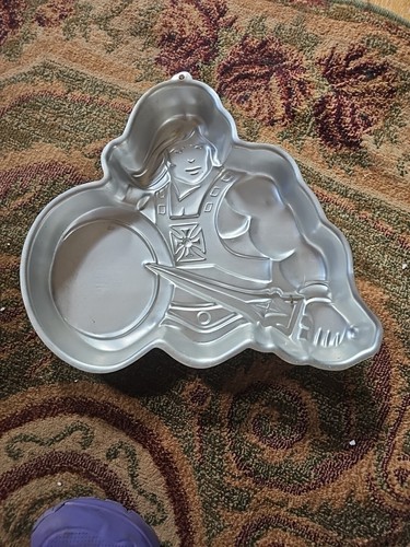 20% Coupon Vintage Wilton HeMan Cake Pan Mattel 1983 Masters of the Universe - Picture 2 of 2