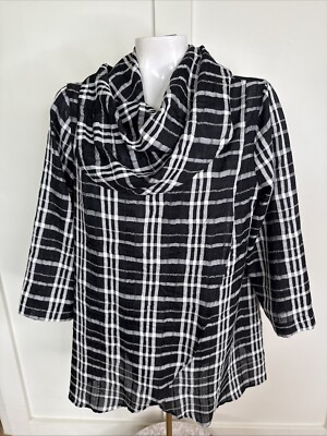 Ali Miles Art to Wear Top Sz M White Black Plaid Lagenlook Artsy Polyester Blend