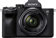 Sony Alpha 7 IV (ILCE-7M4) + FE 28-70mm Objektiv - Wie neu 