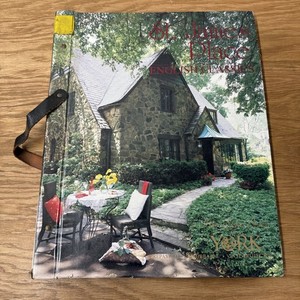 St James Place English Classics Wallpaper sample book Scrapbooking York designs