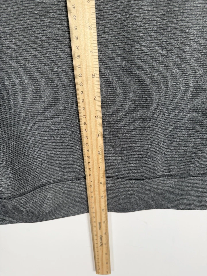 Cutter & buck 2XB CB dry tech 50 UPF Men’s Vest gray  - Image 4 of 4