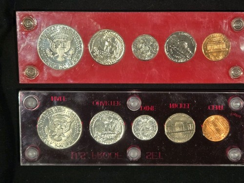 1964 US Proof Set In Capital Holder × 2 - Picture 2 of 6