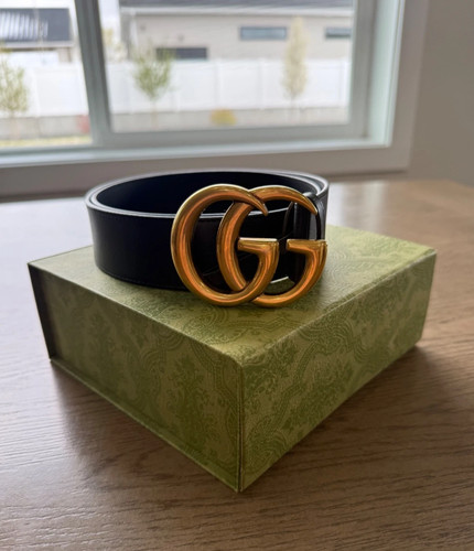 Gucci Marmont GG Buckle Calfskin Leather Belt Size 100 Balck For Men & Women