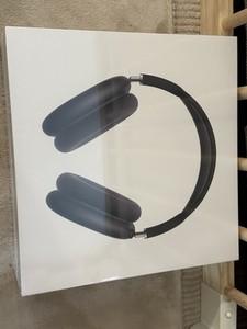 airpods max usb c midnight