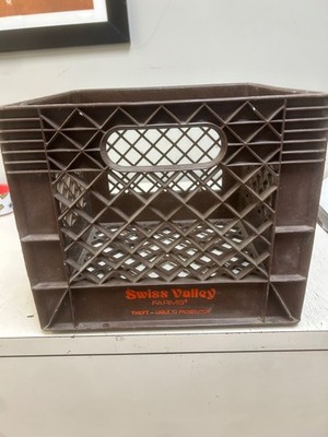 Swiss Valley Farms Brown, plastic milk crate excellent condition