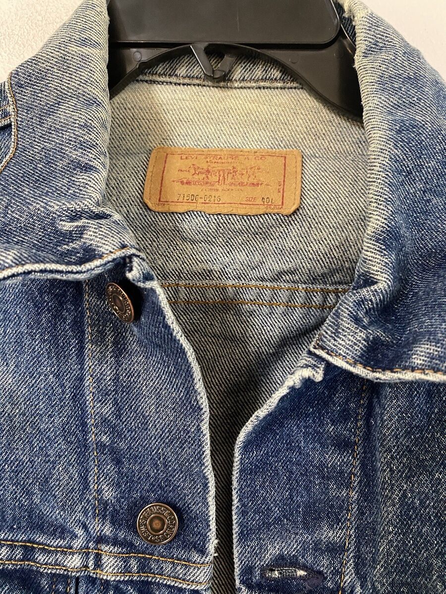 VINTAGE Levis Denim Trucker Jean Jacket Men's Size 40L 71506 VINTAGE Levis Denim Trucker Jean Jacket Men's Size 40L 71506
