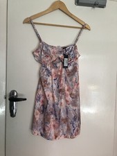 Pretty Little Thing Pink Floral Underwired Cut Out Bust Shift Dress 6 BNWT