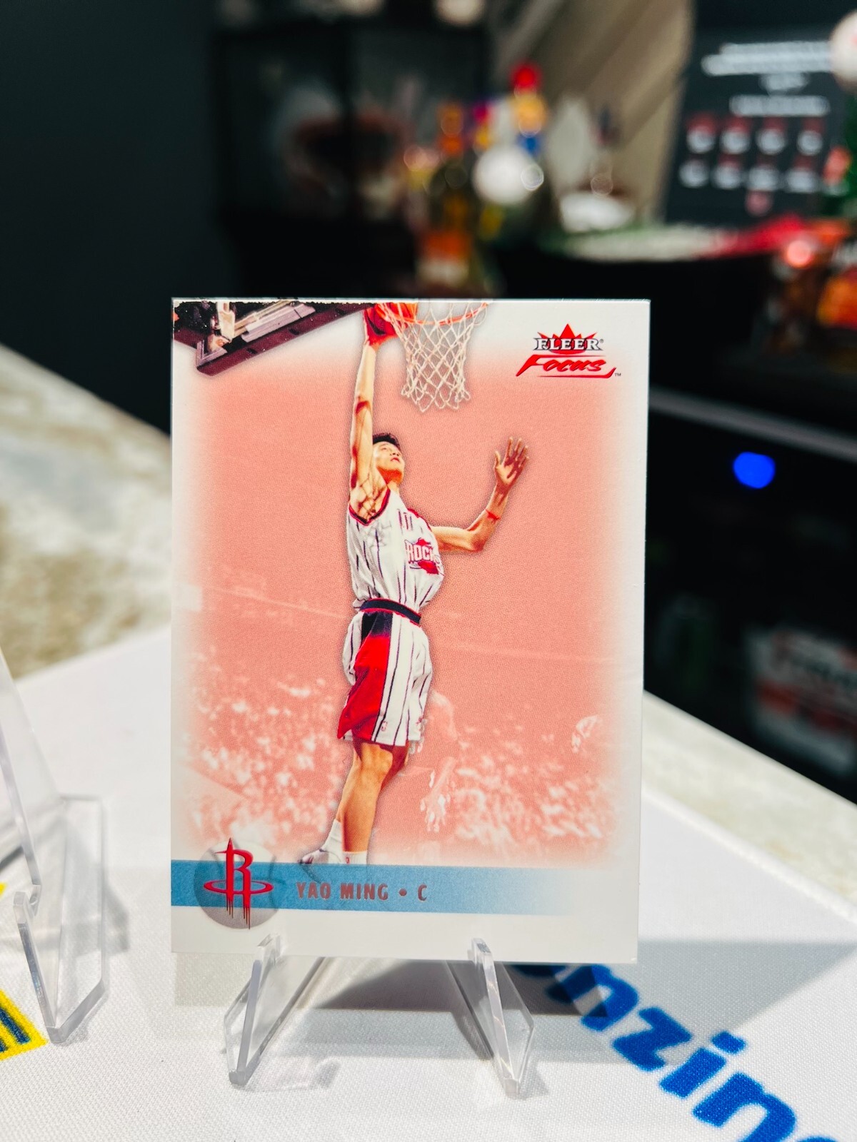 2003-04 Fleer Focus - #35 Yao Ming HOUSTON ROCKETS