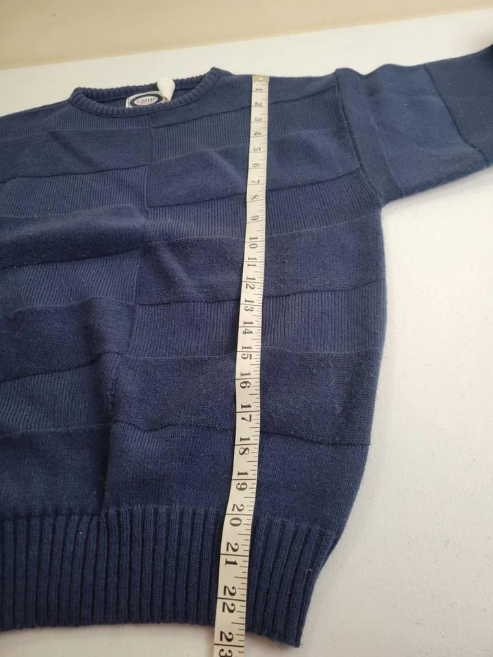 Suéter Pulôver Vintage IZOD Preppy Azul Marinho Gola Redonda Malha Masculino Tamanho Médio - Imagem 4 de 4