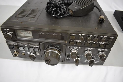 Vintage Kenwood TS-180S HF Ham Radio Transceiver SSB CW AM