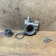 Homelite Genuine Super XL Auto Oil Pump & Worm Gear - OEM Used - 59374A