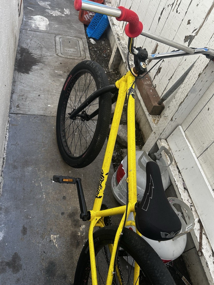 mafiabikes Medusa BMX Bike 26in Yellow Disc Brake Pegs Steel Frame